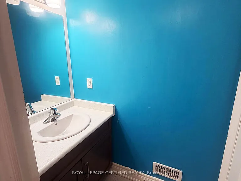 14 Overholt Dr #BASEMENT — Photo 9