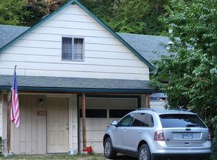3433 Crystal Creek Loop, Eddyville, OR