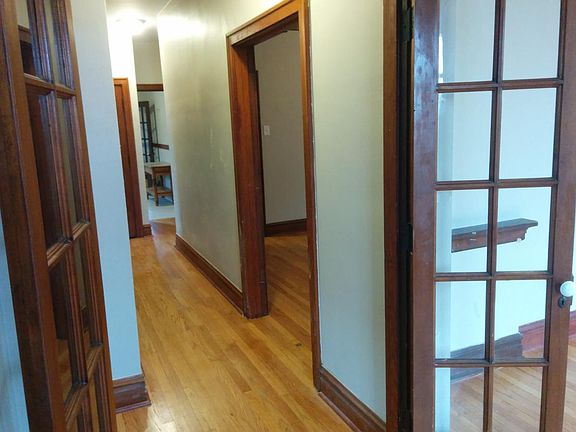 4th image of 3445 Klocke St