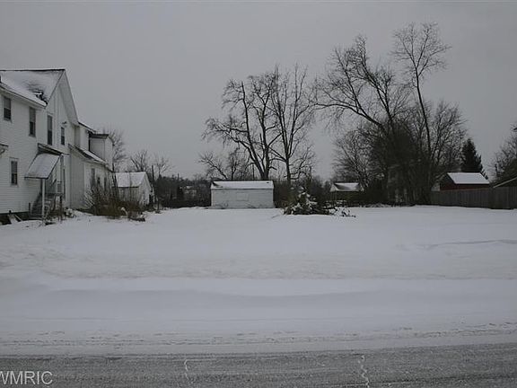 4th image of 86 Green St