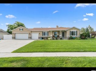 5551 W Wild Oak Dr, West Jordan, UT 84081
