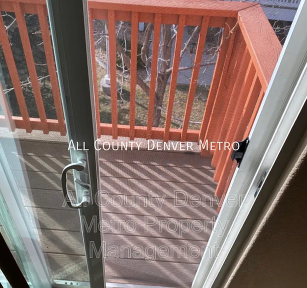 5024 Everett St #203 — Photo 2