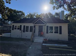 116 McNeill Dr, Red Springs, NC 28377