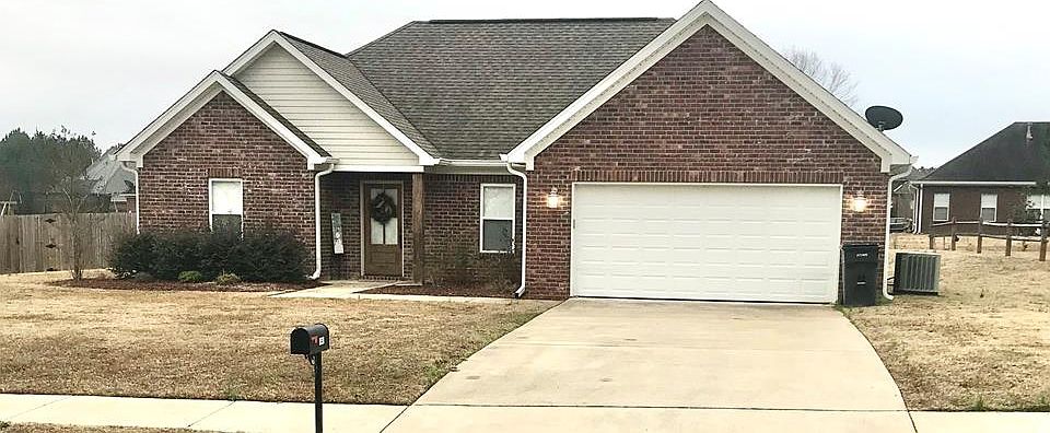 1st image of 141 Cross Creek Dr