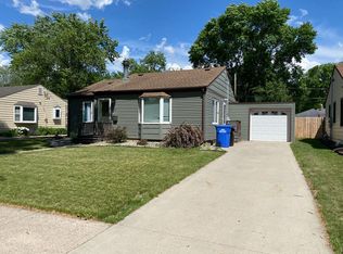 1629 2nd St N, Fargo, ND 58102