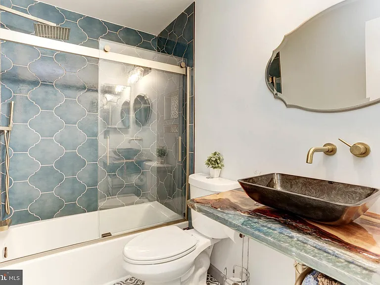 9197 Carriage House Ln #44 — Photo 15