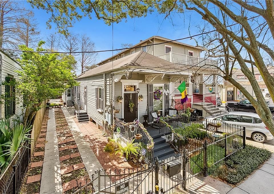 1st image of 4806 Prytania St Unit A
