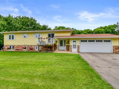 1304 Lori Ave, Detroit Lakes, MN, 56501