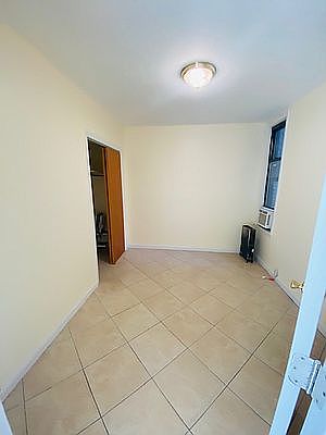 5th image of 3113 Ditmars Blvd #2