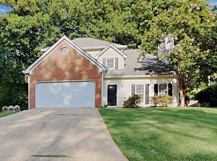 1090 Wellers Ct, Roswell, GA 30076