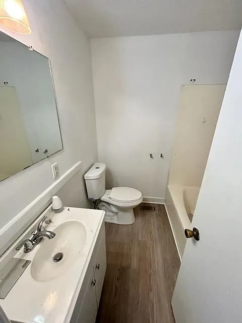7042 Bray Rd, Hayes, VA 23072 - 1 — Photo 2
