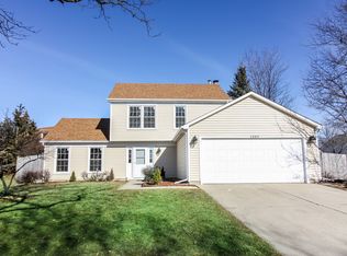 1089 Kingsdale Rd, Hoffman Estates, IL 60169