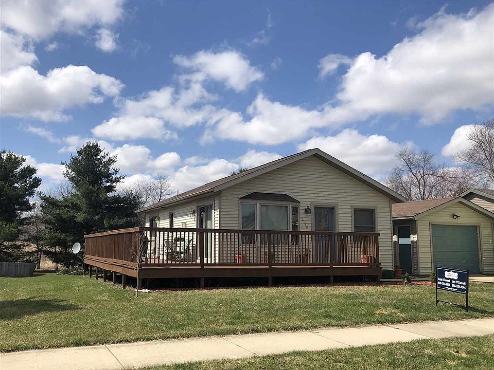 1st image of 2210 Dupont Dr