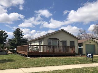 2210 Dupont Dr, Janesville, WI 53546