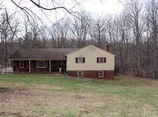 446 Sherbrooke Dr, Lynchburg, VA 24502