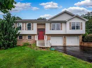 211 October Dr, Butler, PA 16002