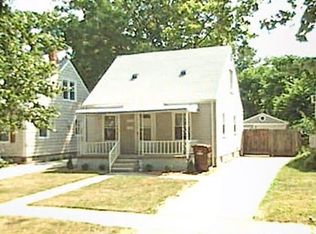 4357 Carnegie St, Wayne, MI 48184