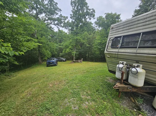 196 Buzzard Roost Rd, Bulls Gap, TN 37711