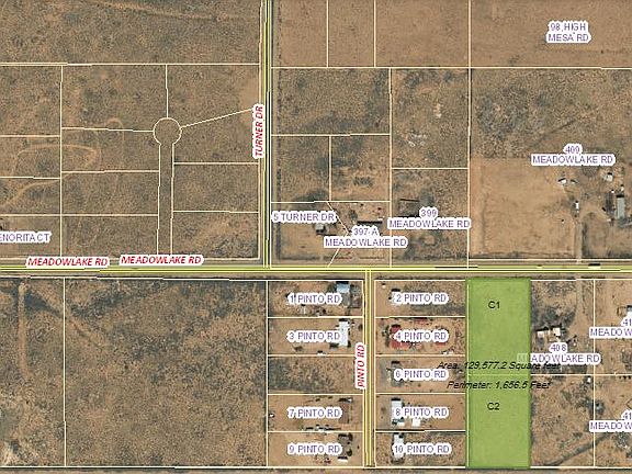 3rd image of 404 Meadowlake Rd