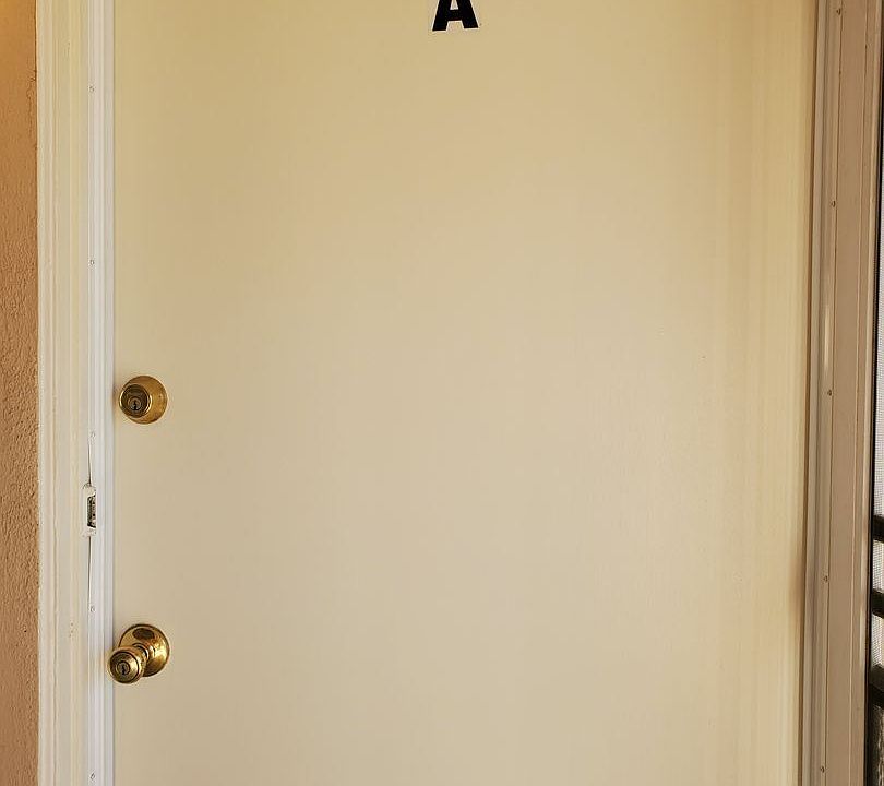 1st image of 944 Princeton Ave APT A