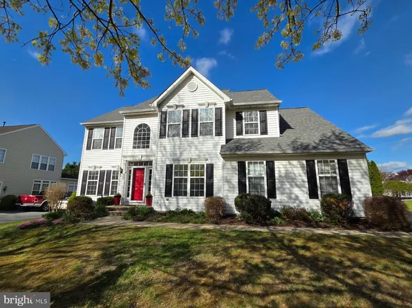 99 Willow Grove Mill Dr, Middletown, DE 19709