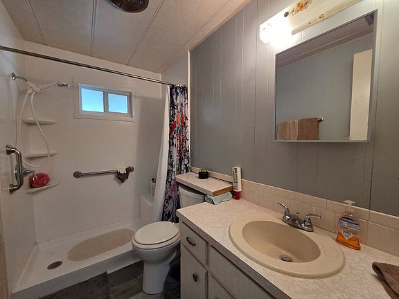 5th image of 361 Siesta Ln