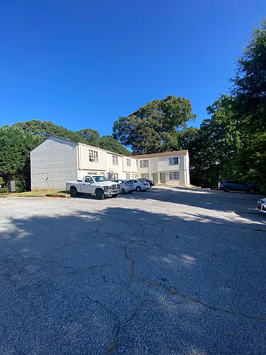 820 College Ave #10 Photo 1