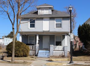 2017 Racine St, Racine, WI 53403