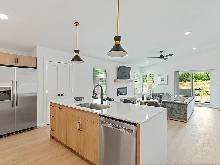Horizon Line Dr — Photo 6
