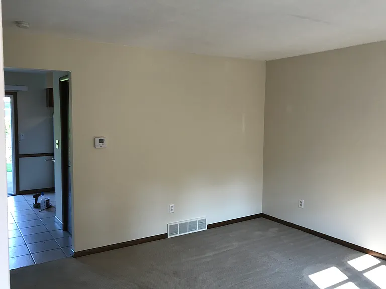 2217 Chestnut St — Photo 3