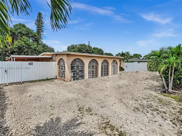 12840 NW 22nd Ave, Miami, FL 33167