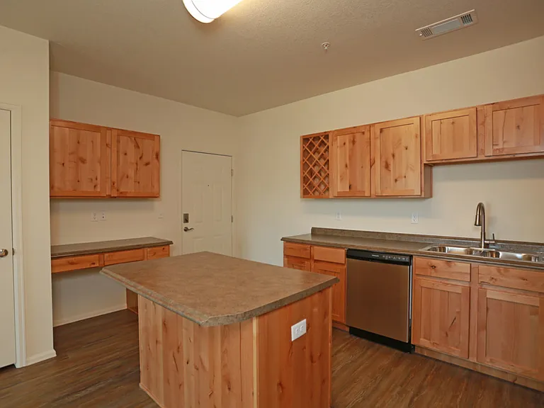 11371 Arbor St #R-304 — Photo 11