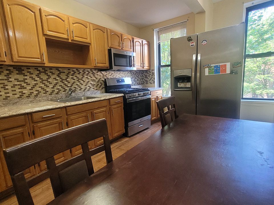 1st image of 123 Ralph Ave #2A