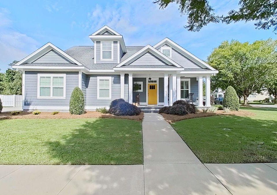 1st image of 100 Morningside Dr