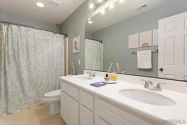 1058 Bells Dr — Photo 19