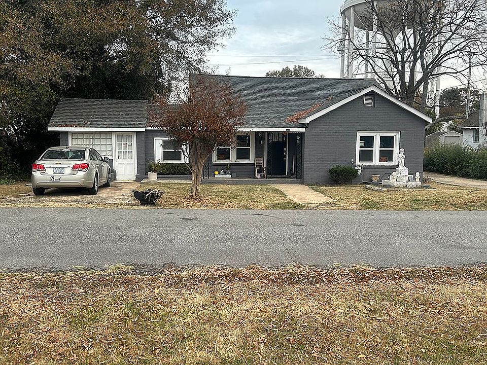 1st image of 1111 Willow St