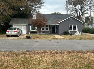 1111 Willow St, Statesville, NC 28625