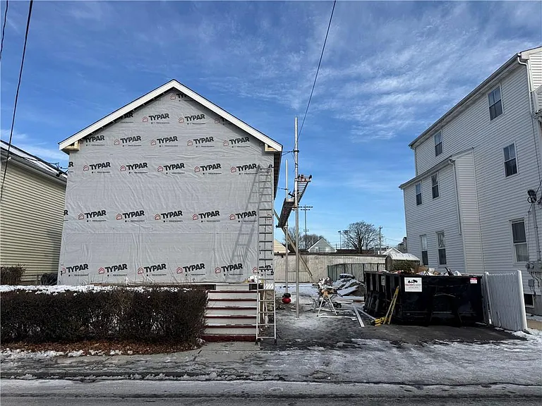 34 E Bowery St — Photo 31