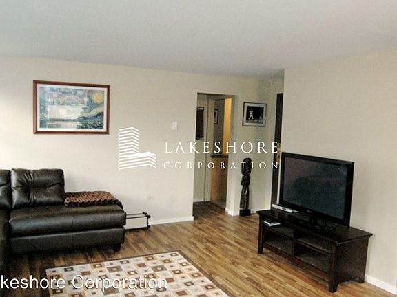 3rd image of 101 Bendigo Blvd N #11497315