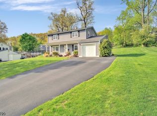 134 Sunrise Ter, Washington, NJ 07882