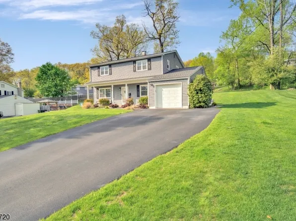 134 Sunrise Ter, Washington Boro, NJ 07882