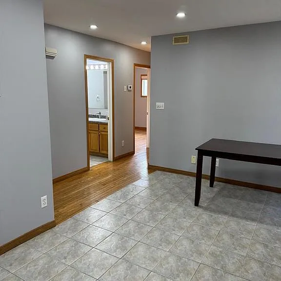 2643 Carissa Ave #UPPER — Photo 9