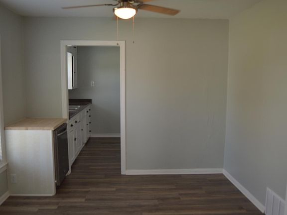 4th image of 3728 Grim Ave