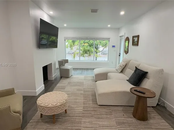 1950 SW 13th St, Miami, FL 33145