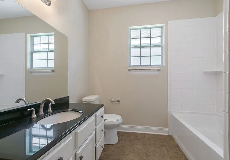 407 N Tonti St #407 — Photo 26