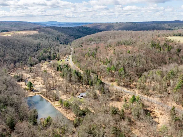 330 Green Creek Rd, Benton, PA 17814