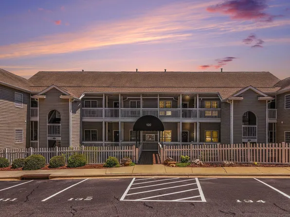 132 Springfork Dr, Cary, NC 27513