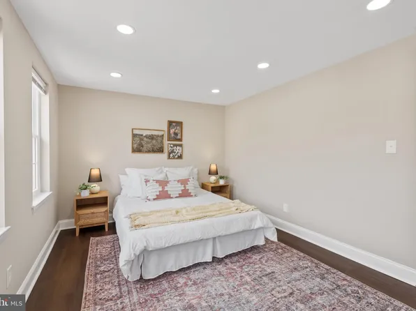716 N Eden St, Baltimore, MD 21205