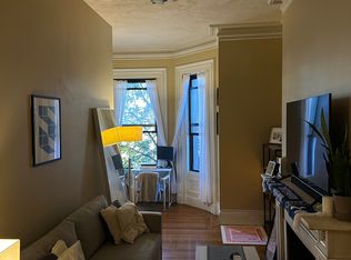 217 Beacon St #3F, Boston, MA 02116