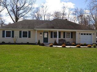 19 Hampton Dr, Jackson, NJ 08527